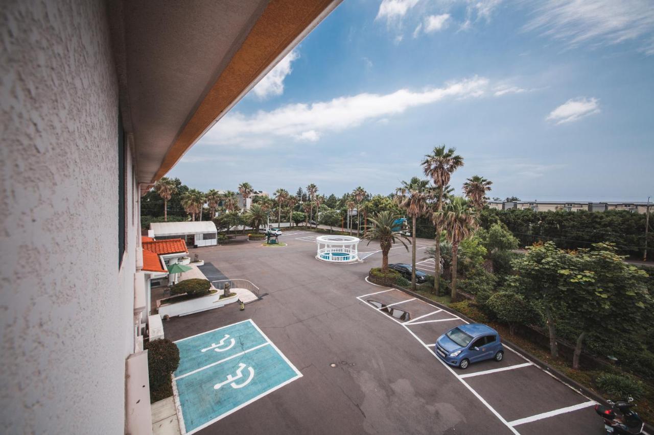 济州岛中文公寓式酒店 西归浦市 外观 照片